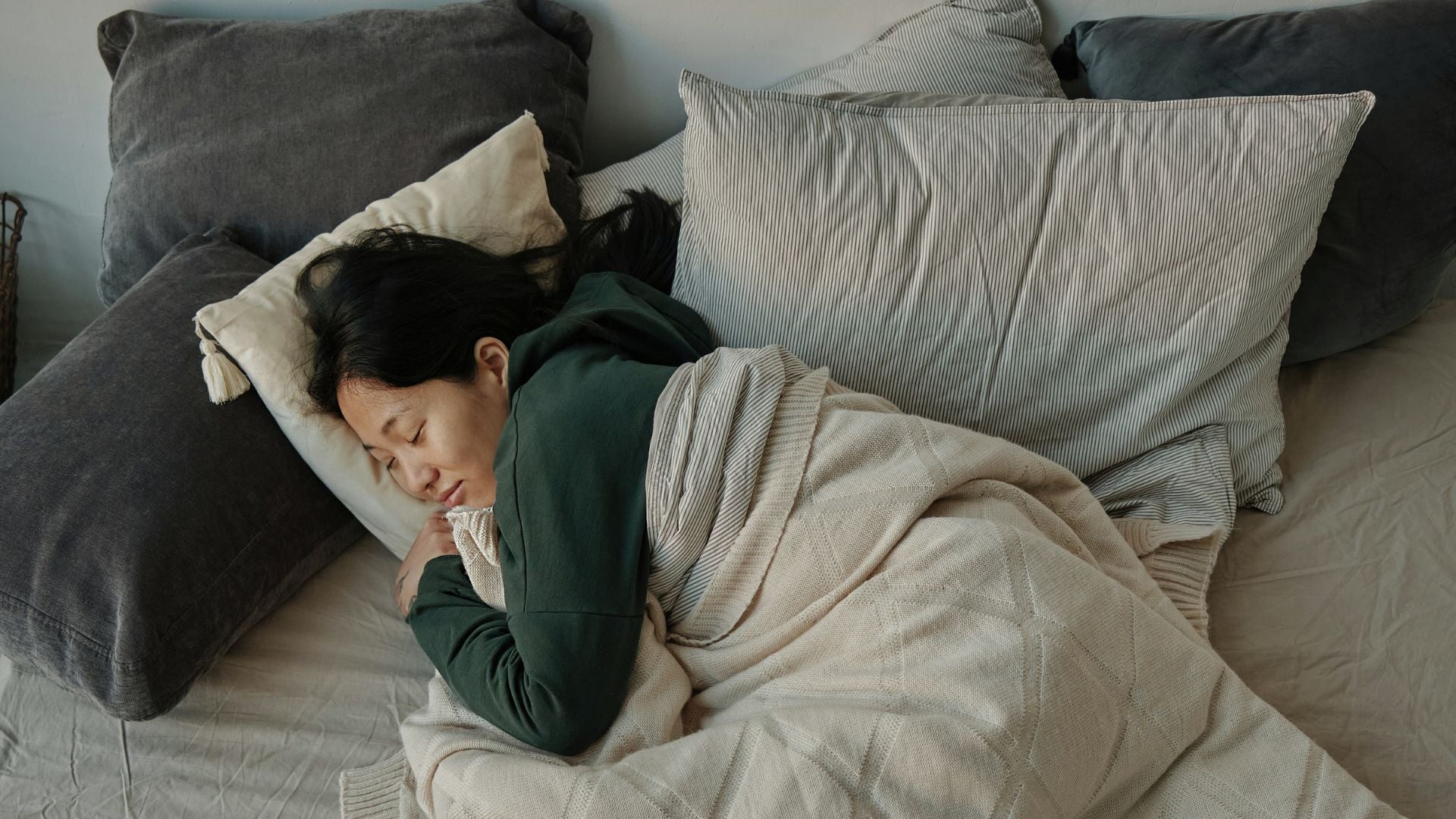 Calming the Night-Time Itch: Strategies For Sleeping Better With Eczema