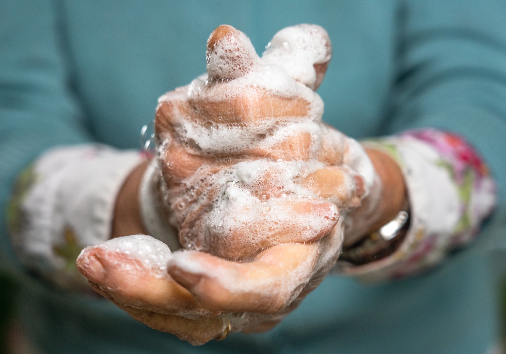 How To Calm A Hand Eczema Flare-Up From Hand Washing
