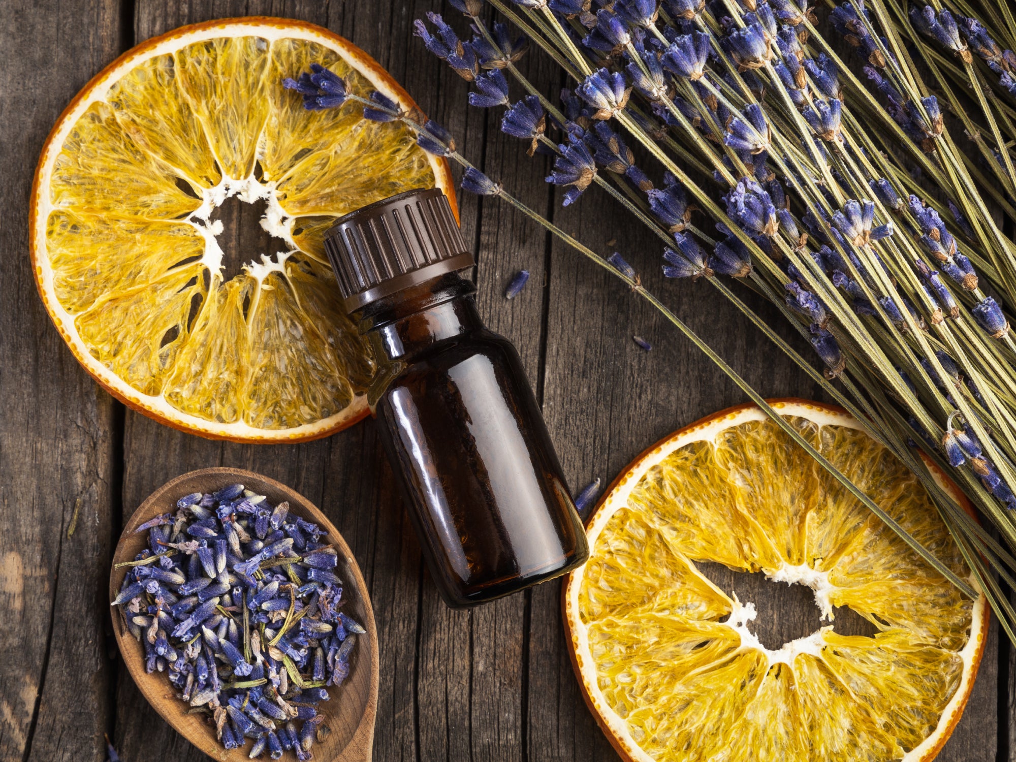 Is It Safe To Use Essential Oils On Perioral Dermatitis? Balmonds